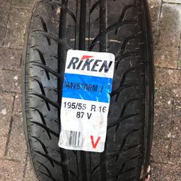 195 55 16
Brand new tyre
Unused. Never fitted on alloys
Pet free smoke free
Viewers are welcome before purchase
Thanks for looking