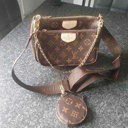 LV style handbag 
brand new unwanted gift 
collection only