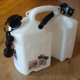Two-Part Fuel Can for 5L Fuel and 3L Oil – Clear
RRP £35 selling at £13 no offers.
cash on collection from Wolverhampton only.