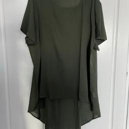 Top high low style 
Size 22 
New 
Collection only chelmsley wood