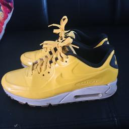 Nike Air Max 90 Vt Qs Yellow Gum UK 7.5
Used but in good condition.