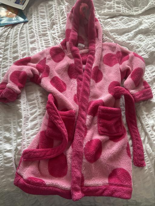 Buy & Sell North Northamptonshire Finedon - North Northamptonshire - Photos for Girls dressing gown aged 2-3