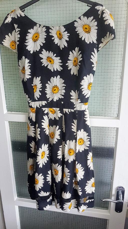 Buy & Sell South East London Brixton - South East London - Photos for Dorothy Perkins Daisy Print Skater Style Dres