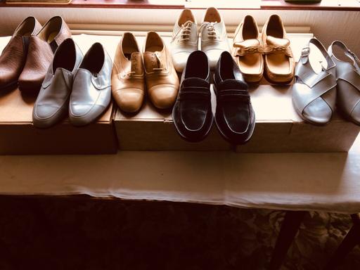 Buy & Sell Leicestershire Hinckley and Bosworth - Photos for 7 Pairs Of Mostly Unworn Retro Shoes 