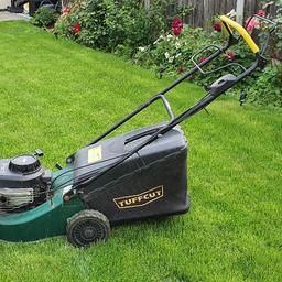 £249RRP Grab a bargain for this used one. In used condition but fully operational. These are industrial lawnmowers build to last forever.
Briggs and Stratton 450 motor..
41cm cut width
25 to 75mm height level
Huge 61L grass bag
