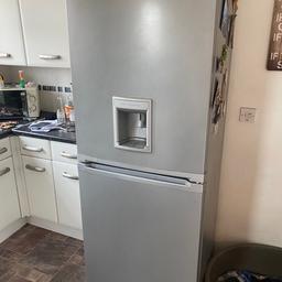 Beko fridge freezer
Ideal for spare in garage
All works fine 
Bulb needs changing in fridge 
One drawer front missing from freezer
£10