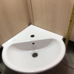 Ex showroom perfect condition as new corner sink . Idea for small areas . Free tap
