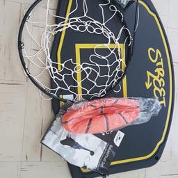 new but not in box. hoop, board, ball and fixings.
brand new. bit dusty from storage
collection only