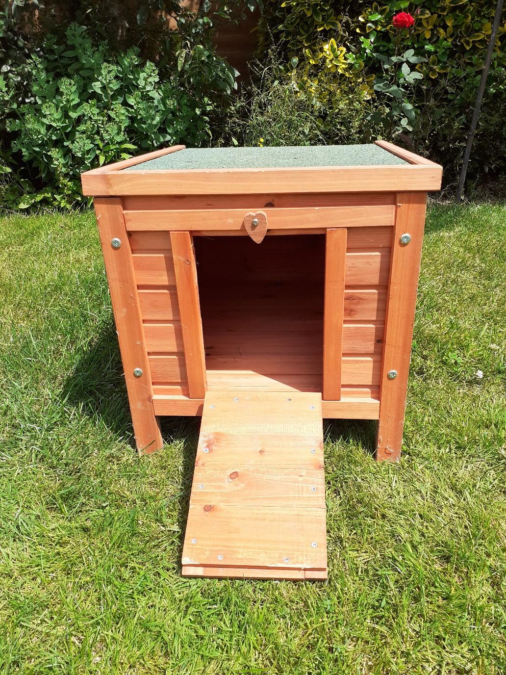 Rabbit Hideaway in RH12 Horsham for £20.00 for sale Shpock