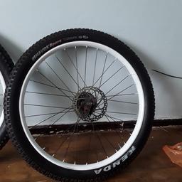 27.5 fat wheels  with tyres in good condition