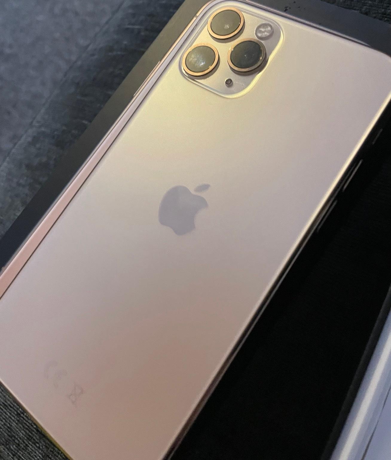 Iphone 11 pro rose gold in Wheatley Hill for £430.00 for sale Shpock