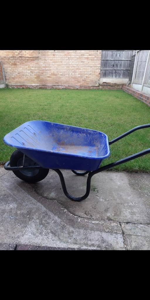 Buy & Sell West Yorkshire Kirklees - Photos for wheelbarrow