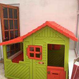 Smoby play house.
With opening/closing windows and doors.
Table/bench seat. Ringing door bell.
Good condition. Only used indoors in conservatory.
Paid over £200
