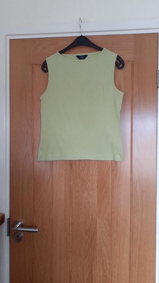 Buy & Sell West Midlands Dudley - Photos for Vest Top