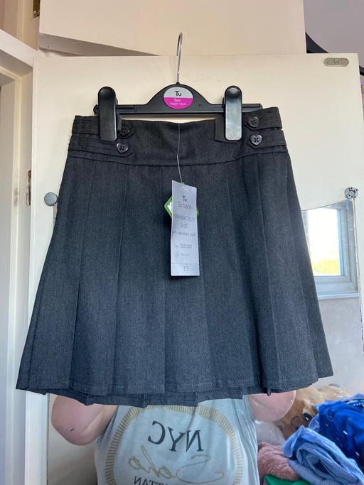 Buy & Sell Essex Brentwood - Photos for School skirt