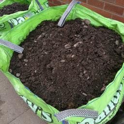 Two tonnes of garden soil available.
It is not topsoil, it is sub soil, so it has stones in it.
Perfect for making up levels and landscaping.
Have as much or as little as you like.
Collect any time.