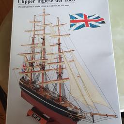 Brand new. Purchased years back but never got round to building it. Scale: 1:250