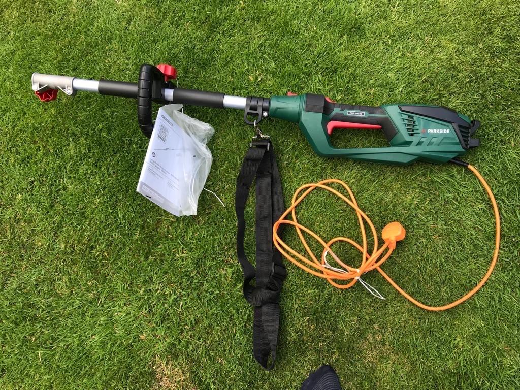 PARKSIDE PHSL 900 A3 LONG HANDLE HEDGE TRIMME in WS10 Sandwell for £45.