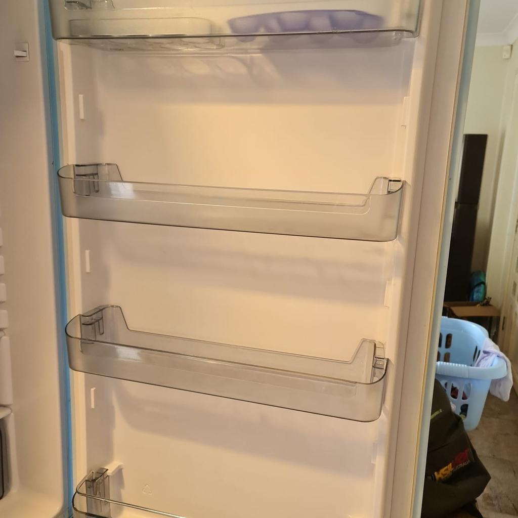 Beko Piedino Regolabile Per Frigo Congelatore | Ricambio Originale 4117650300
