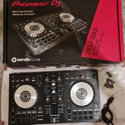 Pioneer ddj-SB3 dj controller in great condition.
Has custom knobs and fader. Original knobs and fader included should you wish to change it back to original.
Comes with usb cable and original box.

Some signs of use and some small marks but nothing major and nothing that will affect performance.
Overall it is excellent fully working condition.