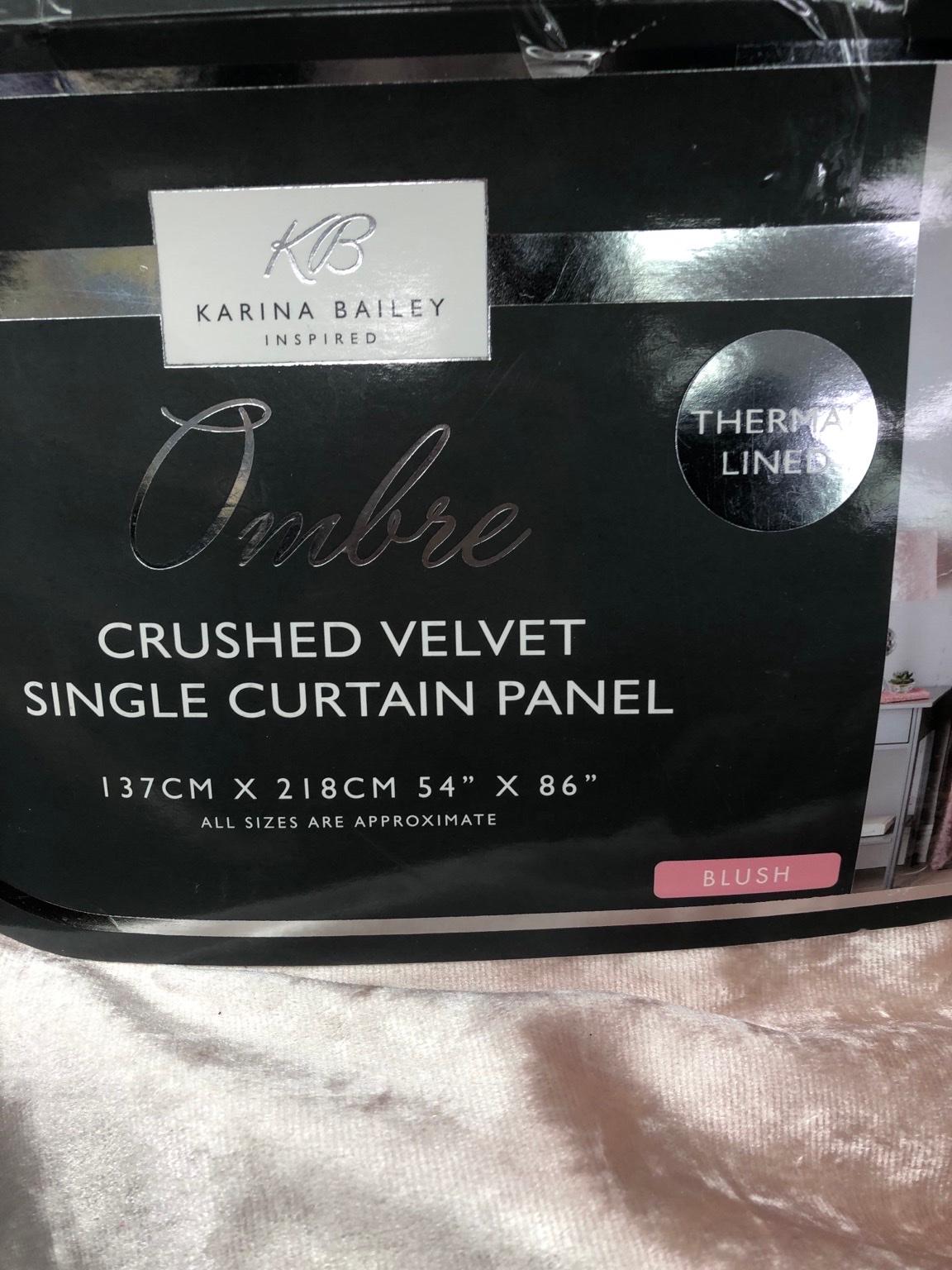 Blush ombré crushed velvet lined curtains in WA7 Runcorn für 25,00