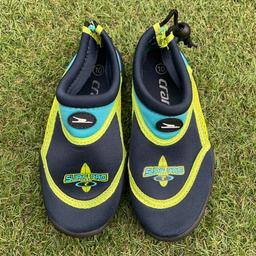 Boys Toddler Swimming Shoes with  Elastic Band in size 10. Quick-Drying Beach Water Shoes.
Good used condition.
Smoke and pets free home.
Collection from Tipton near PureGym.