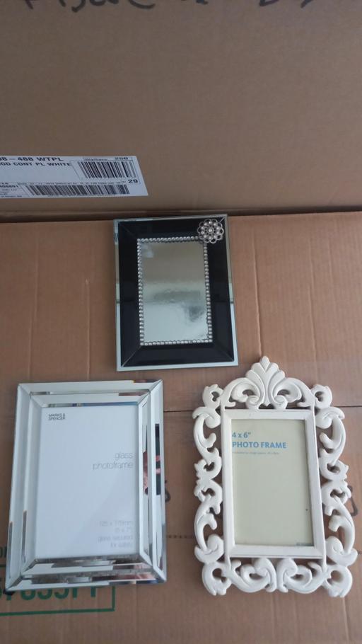 Buy & Sell Kent Swale - Photos for 3 PHOTO FRAMES.