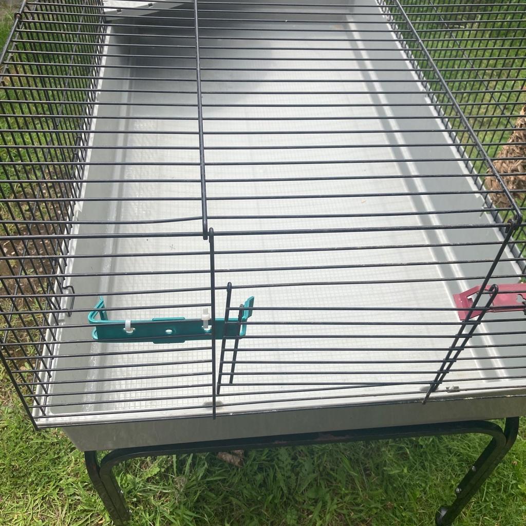 XL indoor rabbit cage on stand in B75 Birmingham for £45.00 for sale