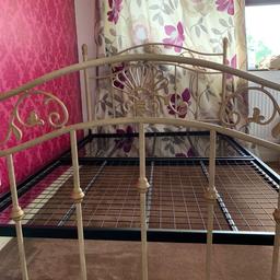 Metal double bed frame. Has been dismantled and ready to take away.