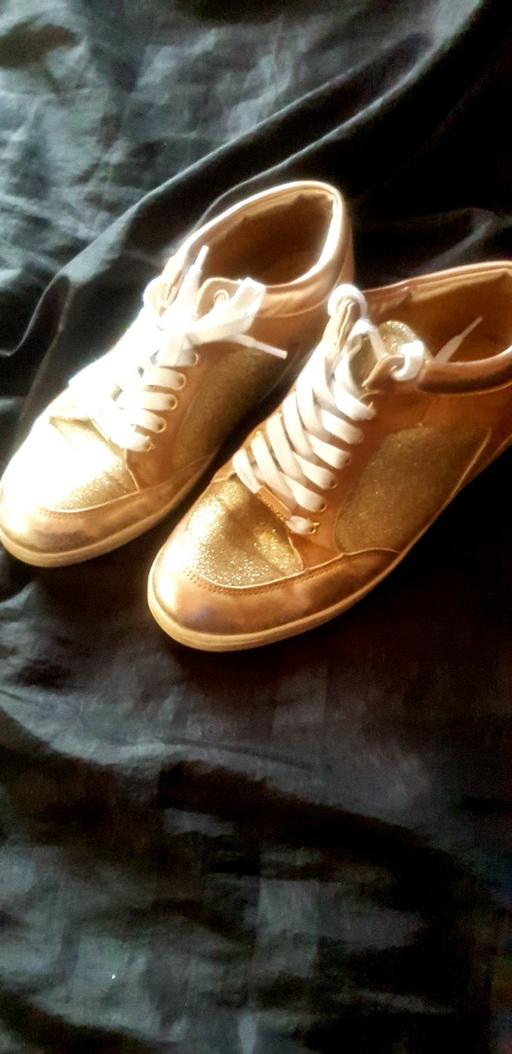 Buy & Sell Greater Manchester Wigan - Photos for Jimmy choo trainers, size 6