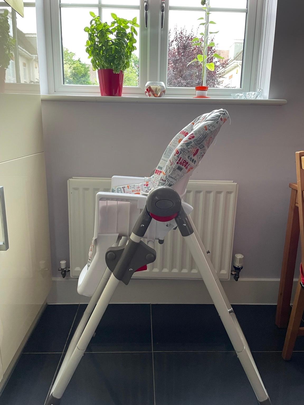 Red Kite High Chair in SE12 London for £25.00 for sale Shpock