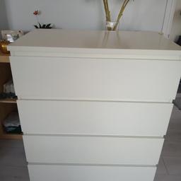 White Malm IKEA 4drawers
80cm wide
100cm high
48cm deep
Used but still in great condition.
Comes with support for wall fixing and drawer supports too.
Pick up only from Windsor