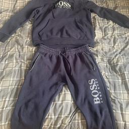 Hugo Boss men’s tracksuit - Size XL but I’m a large and fit me fine.