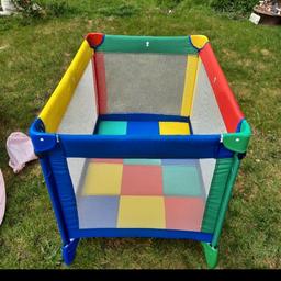 travel cot playpen only used in garden
