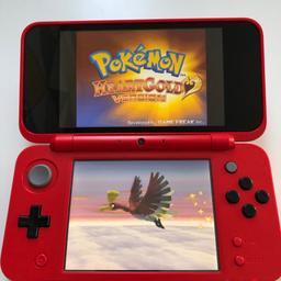 Excellent condition Nintendo 2DS XL w/ 100+ games installed including the best of GBA & DS games.
Includes original charger and official case.
All games and online multiplayer work perfectly.

Message me for full game list!

• Pokémon HeartGold
• Mario Kart 7
• Super Smash Bros
• Captain Toad Treasure Tracker
• Kirbys Extra Epic Yarn
• WarioWare Gold
• Pokémon Ultra Moon
• Monster Hunter Generations & Stories
• Metroid Samus returns
• Shovel Knight
