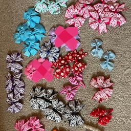 I have lots of New hair bows for sale
Small and medium size clips and grips
4 for £1 or 10 for £2
Lots of colours to choose from
Message for more pics
Collection Co2 or delivery from 80p