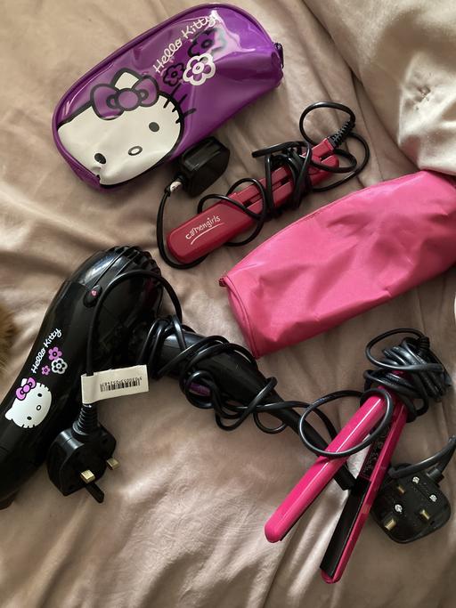 Buy & Sell West Midlands Sandwell - Photos for Hello kitty hairdryer crimpers and staigtener