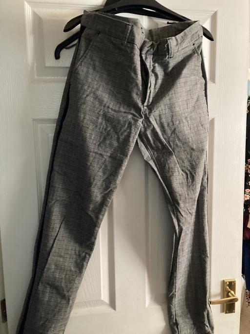 Buy & Sell West Midlands Sandwell - Photos for River island men’s skinny gingham trousers