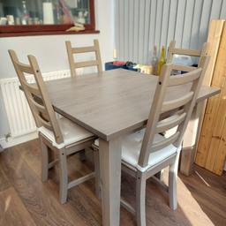 pine grey, ikea table and chairs, in good condition with seat cushions. few wear and tear marks, see images.

only selling as changing decor.

length/width: 105cm x 105cm
height: 75mm

kaustby range I think.