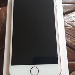 excellent condition iPhone 7 32GB WITH APPLE BOX.