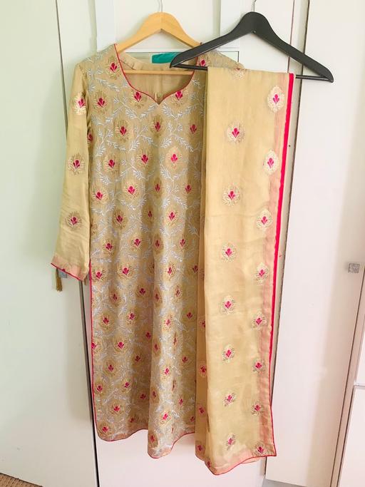 Buy & Sell East London Redbridge - East London - Photos for Asian wedding gold maysuri shirt dupata 12/14