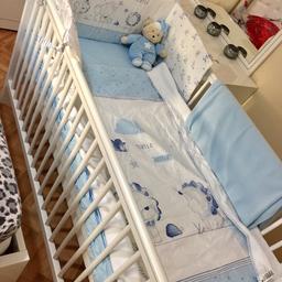 Mothercare cot bought in 2017. Comes with mattress which is still fully covered in the plastic bag.


Reason for selling: Son is big boy now and has outgrown this cot! 

PRICE IS NEGOTIABLE