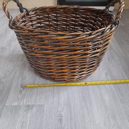 wicker log basket
used in good condition