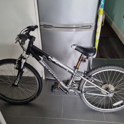 Specialised Hot Rock bike , used but good condition, not sure of size but would say fits age 9-11