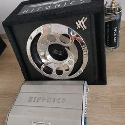 Hifonics Bassbox mit Verstärker und Kondensator