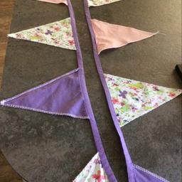 Pretty bunting suitable for little girls bedroom 
, just under 5ft long.
Purple, pink, and multicolour collection only from WV12
Free to collector