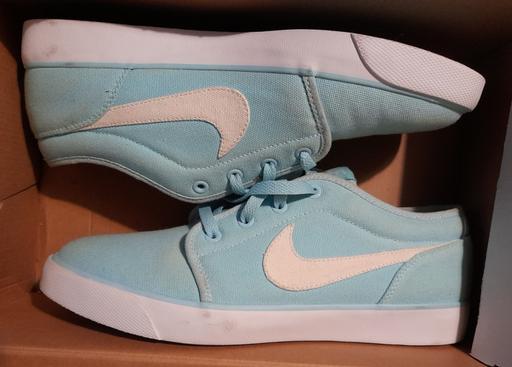 Buy & Sell North West London Neasden - NW2 - Photos for Mens Baby Blue Nike Trainers/Shoes Size UK 8