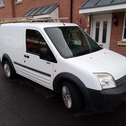 Ford transit connect 2008 roll on roof rack steel bulk head back boarded out tow bar side door central locking new battery and alternator MOT FEB22 nice van for age and great little work horse loads of history recipts etc 2 keys remote locking starts 1st time 200000 + miles runs great
Only selling due to getting another vehicle.