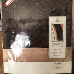 “Panache”unopened double duvet cover with 2 matching pillowcases ,brown,gold and cream.