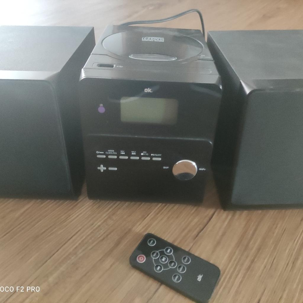 CDPlayer mit Boxen in 6850 Stadt Dornbirn für € 30,00 zum Verkauf Shpock AT